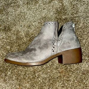 grey mata booties